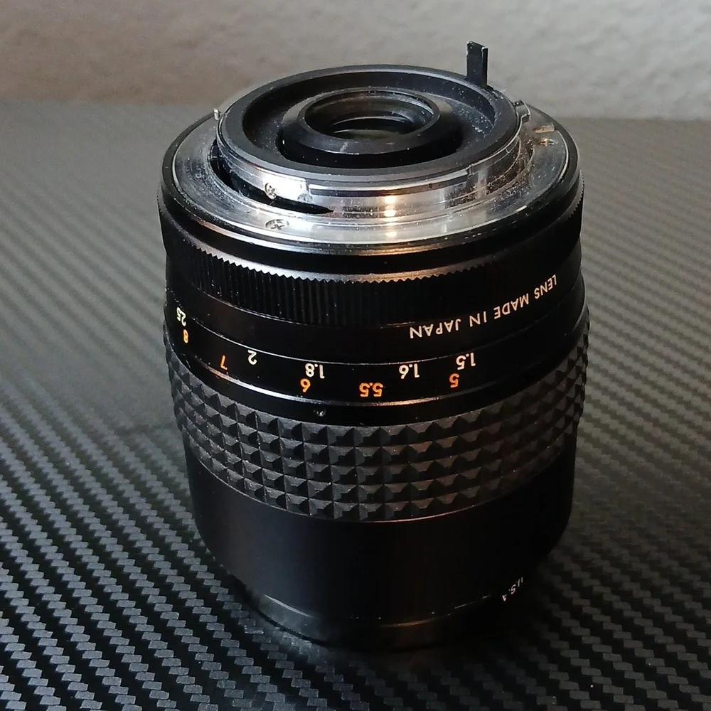 Auto‎ Promaster 1:2.8 F135mm No.8109051